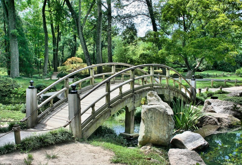 Labyrinth Walkway